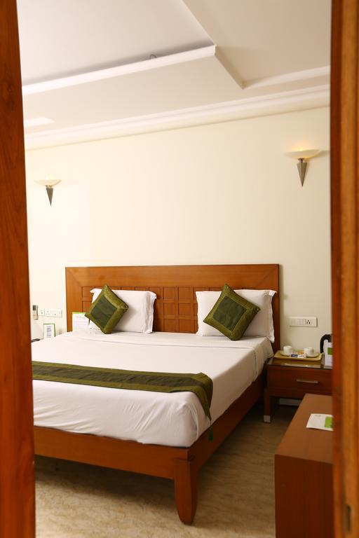 Hotel Bhoomi Residency アーグラ エクステリア 写真